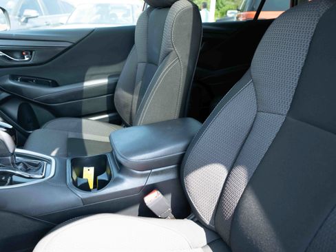 Used 2022 Subaru Outback Premium AWD/4WD image 10