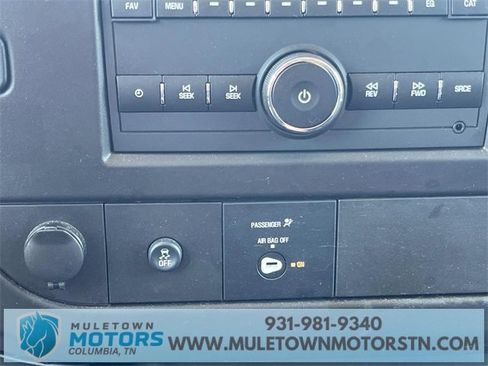 Used 2024 GMC Savana 2500 w/ Driver Convenience Package image 16