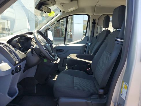 Used 2017 Ford Transit 150 XLT RWD image 8