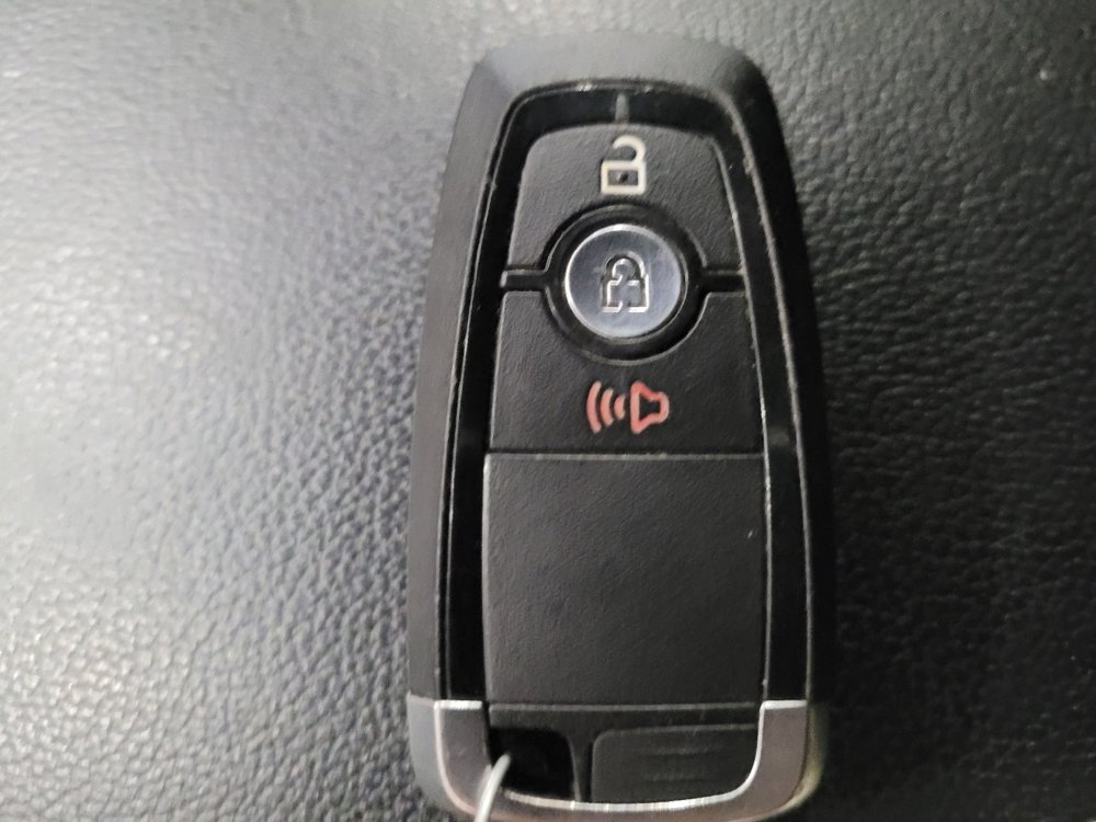 Used 2018 Ford Explorer XLT AWD/4WD image 32