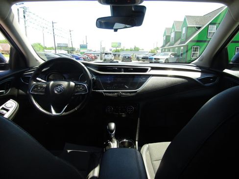 Used 2020 Buick Encore GX Select w/ Sport Touring Package FWD image 13