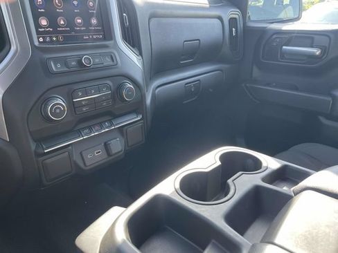 Used 2021 Chevrolet Silverado 1500 Custom AWD/4WD image 30