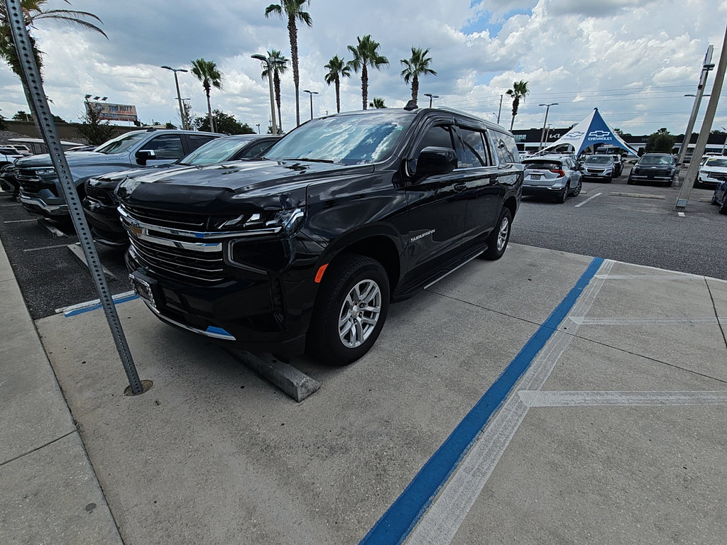 Certified 2024 Chevrolet Suburban LT AWD/4WD image 57
