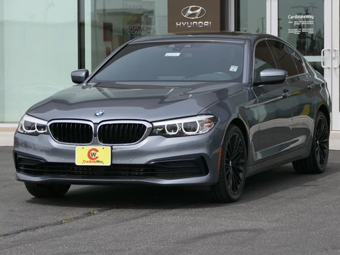 Used 2020 BMW 530i w/ Premium Package image 7