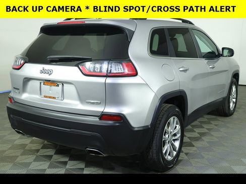 Used 2022 Jeep Cherokee Latitude Lux w/ Sun & Sound Group image 11