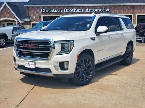 Used 2021 GMC Yukon XL SLT w/ SLT Premium Package AWD/4WD image 33