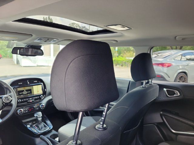 Used 2021 Kia Soul EX FWD image 13