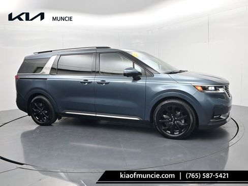 Used 2024 Kia Carnival SX Prestige FWD image 1