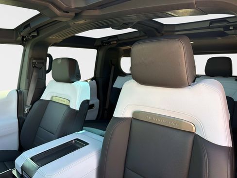Used 2024 GMC Hummer EV 2X AWD/4WD image 20