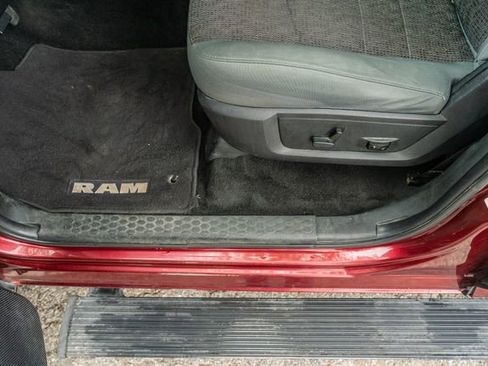 Used 2016 RAM 2500 Big Horn AWD/4WD image 18