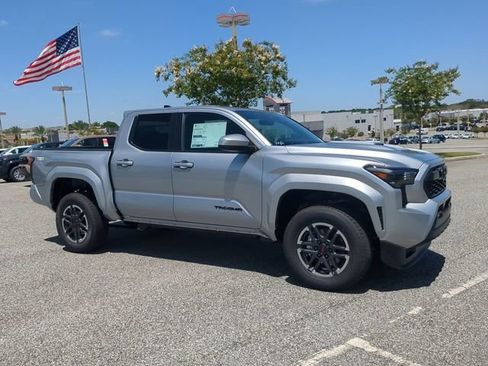 New 2026 Toyota Tacoma TRD Sport RWD image 2