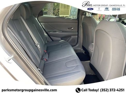 Certified 2023 Hyundai Elantra SEL image 13
