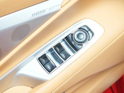 Used 2021 Chevrolet Corvette Stingray Premium Conv w/ Z51 Performance Package image 35