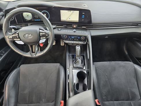 Used 2022 Hyundai Elantra N FWD image 10