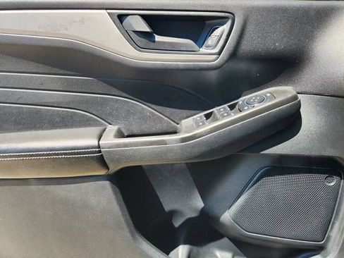Used 2021 Ford Escape S FWD image 20