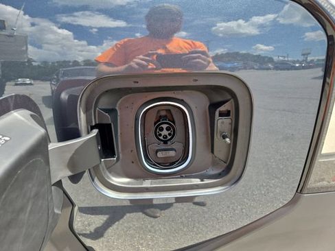 Used 2026 Chevrolet Silverado EV LT AWD/4WD image 30