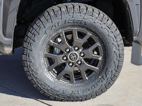 Certified 2025 Toyota Tacoma SR5 w/ SR5 Upgrade Package image 10