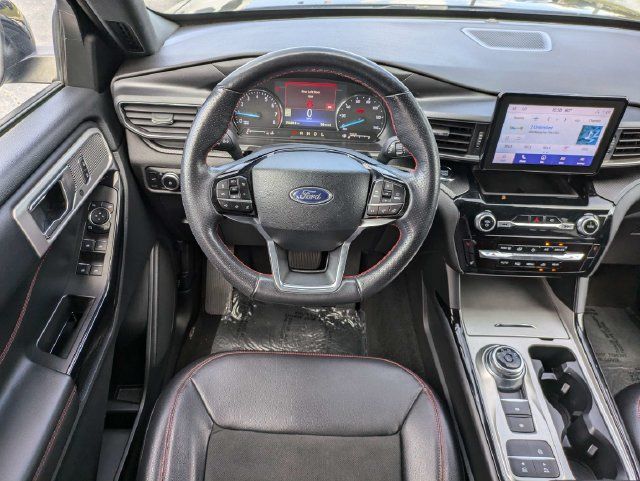 Used 2023 Ford Explorer ST-Line w/ Class IV Trailer Tow Package RWD image 18
