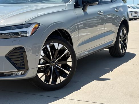 New 2026 Volvo XC60 B5 Plus w/ Protection Package Premier AWD/4WD image 7
