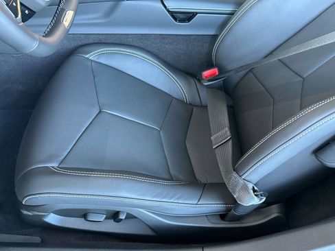 New 2026 Chevrolet Corvette E-Ray w/ Battery Protection Package image 10