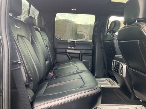 Used 2021 Ford F250 Platinum w/ FX4 Off-Road Package AWD/4WD image 14