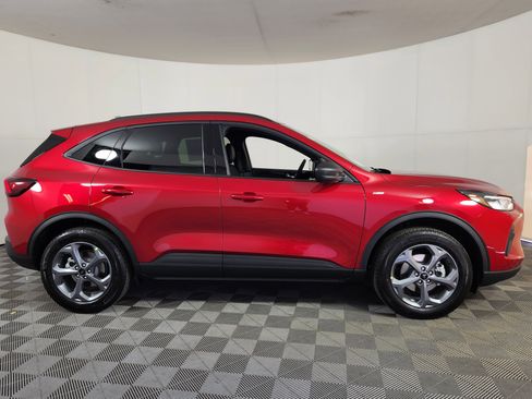 New 2026 Ford Escape ST-Line w/ Tech Pack #1 image 8