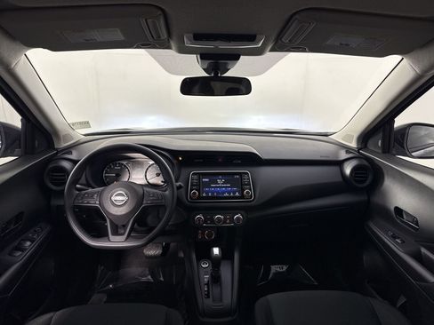 Certified 2025 Nissan Kicks Play S image 23