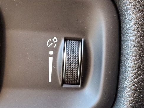 Used 2022 RAM 1500 Big Horn image 25