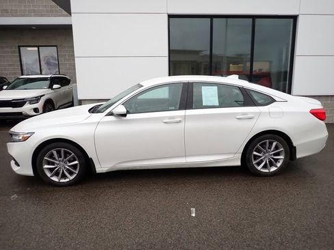 Used 2021 Honda Accord LX image 2