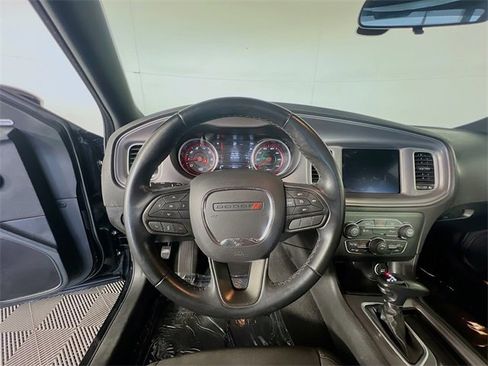 Used 2023 Dodge Charger SXT image 13