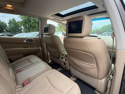 Used 2014 Nissan Pathfinder Platinum w/ Platinum Premium Package AWD/4WD image 10