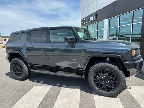New 2025 GMC Hummer EV 2X AWD/4WD image 2
