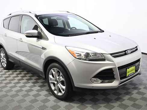 Used 2014 Ford Escape Titanium w/ Equipment Group 401A AWD/4WD image 8
