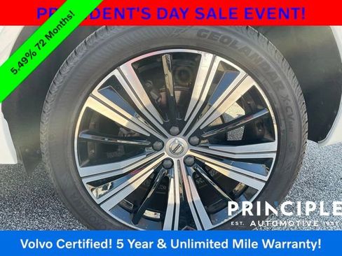 Certified 2023 Volvo XC60 B5 Plus w/ Protection Package Premier image 14