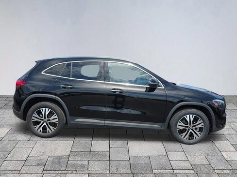 Certified 2025 Mercedes-Benz GLA 250 image 8