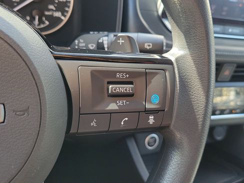 Certified 2023 Nissan Rogue SV AWD/4WD image 22