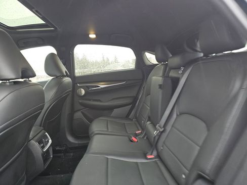 Certified 2024 INFINITI QX55 Essential image 27