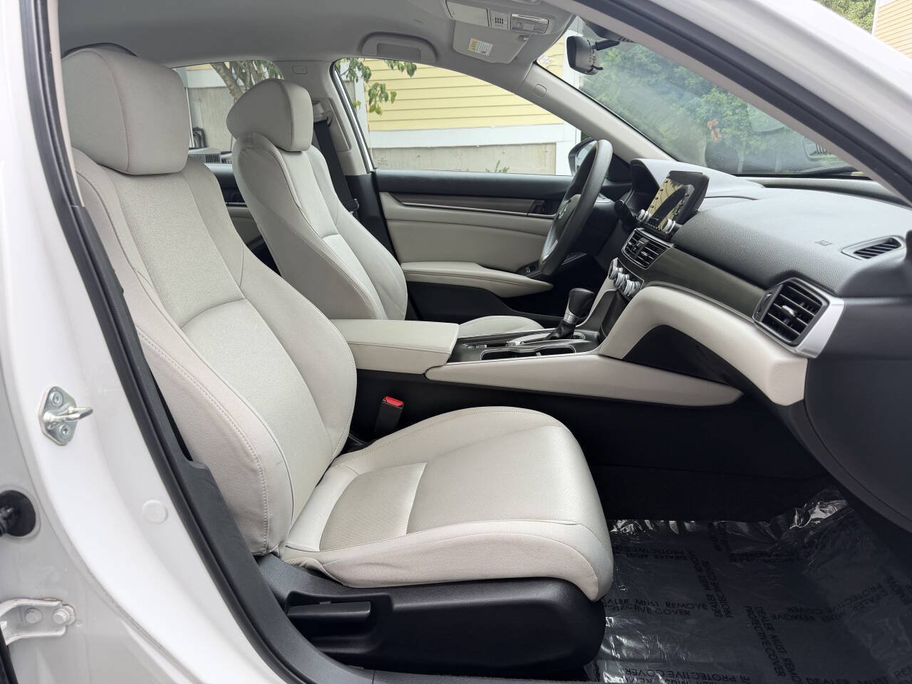 Used 2018 Honda Accord LX image 18