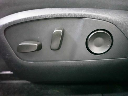 Used 2024 Honda Prologue EX image 14