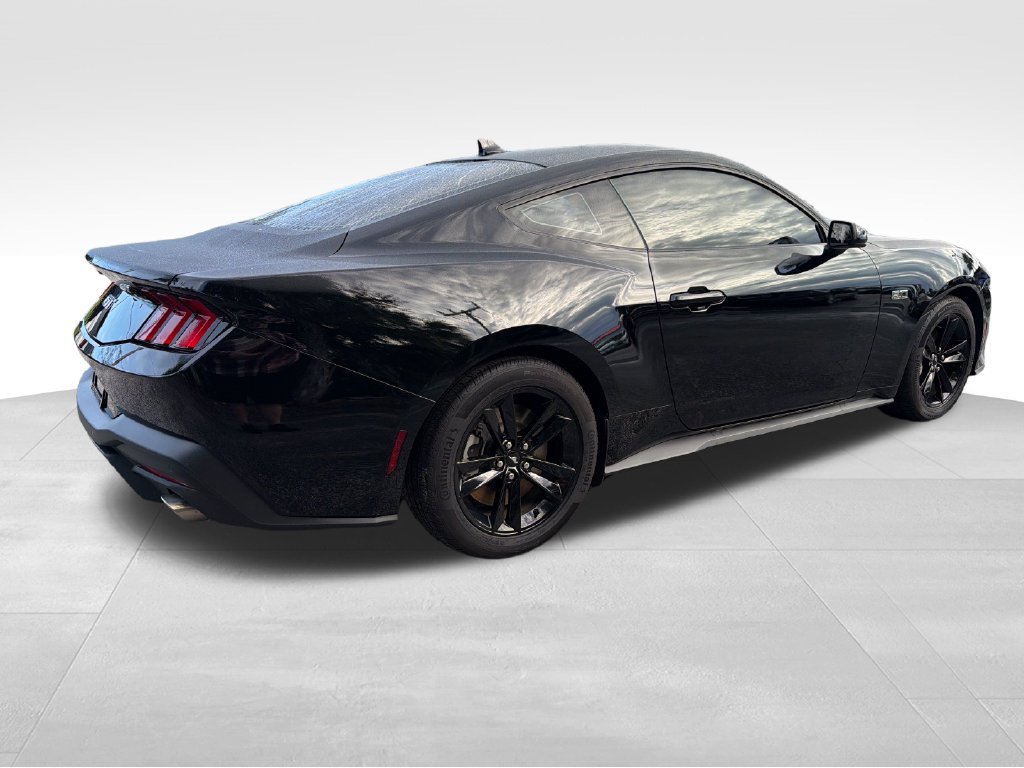 Used 2026 Ford Mustang GT RWD image 7