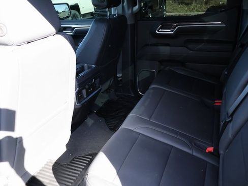 Certified 2025 Chevrolet Silverado 1500 LTZ w/ Z71 Off-Road Package image 12