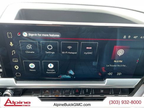 Certified 2022 GMC Sierra 1500 SLT AWD/4WD image 18