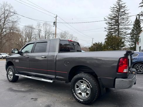 Used 2014 RAM 2500 SLT image 3