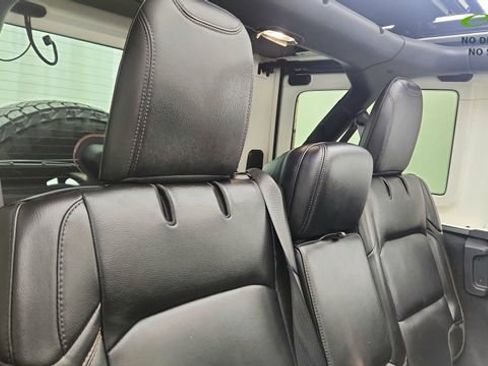 Used 2023 Jeep Wrangler Unlimited Rubicon 392 w/ Xtreme Recon 35" Tire Package image 25