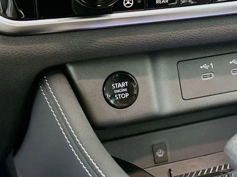 New 2026 Nissan Rogue Platinum w/ Platinum Premium Package image 20