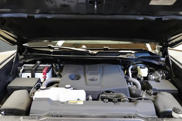 Used 2026 Toyota Tundra Platinum AWD/4WD image 60