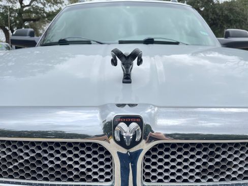 Used 2001 Dodge Ram 3500 Truck SLT image 3