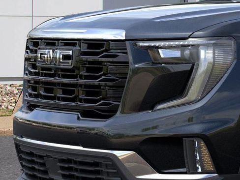 New 2026 GMC Acadia Elevation w/ Black Edition image 13