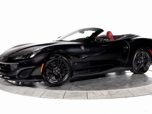 Used 2020 Ferrari Portofino image 1