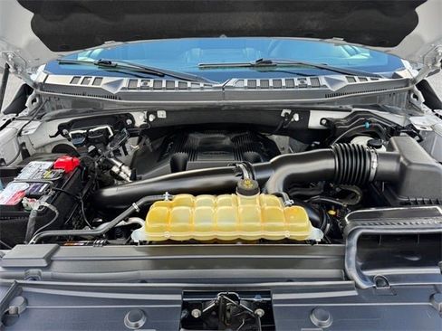 Used 2019 Ford F150 XLT w/ Equipment Group 302A Luxury image 12